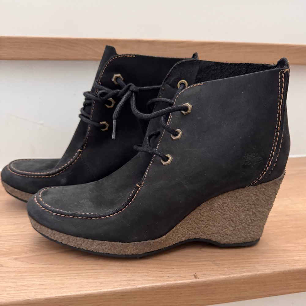 Timberland Women's Black Nubuck Wedge Shoes